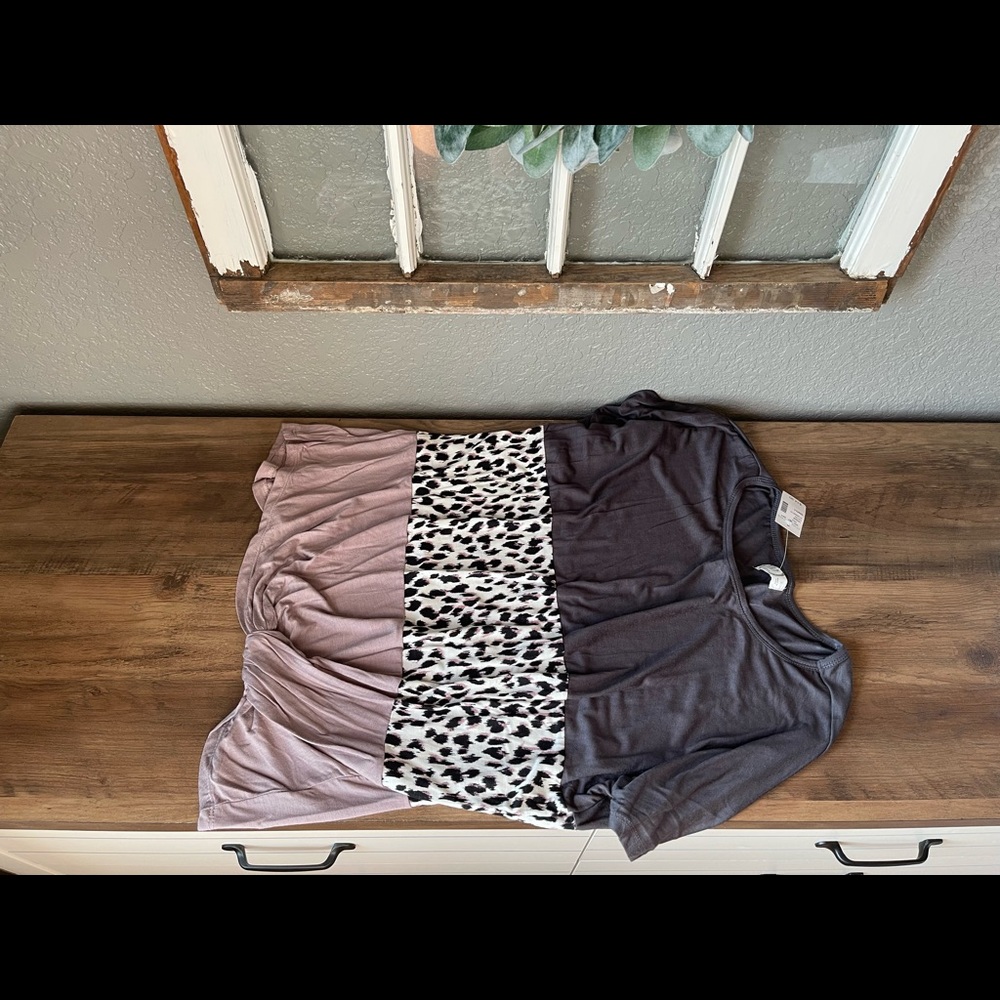 Leopard top